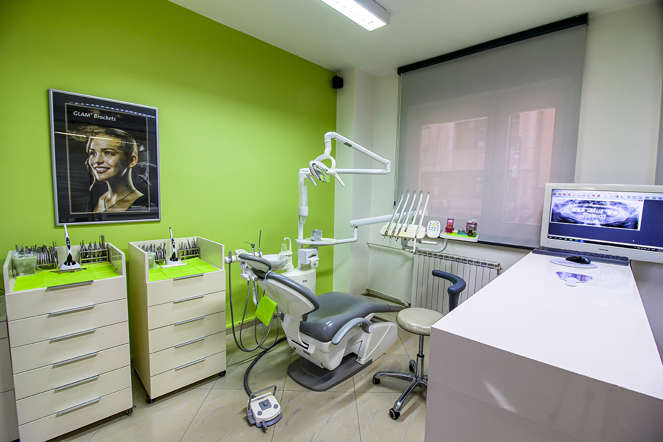 IMG_0383_4 Dental Services